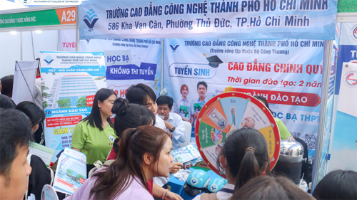 HCT tham gia ngày Hội tư vấn hướng nghiệp – Xét tuyển ĐH, CĐ năm 2026